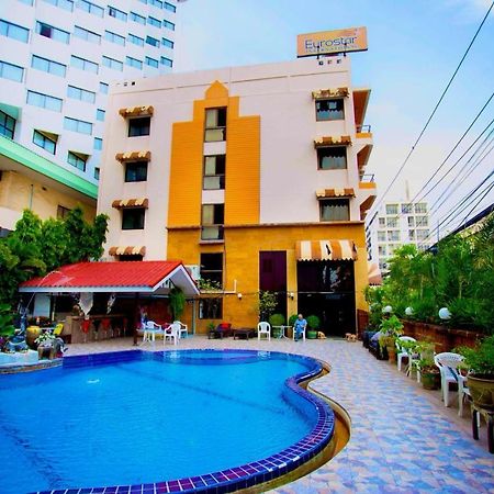 Eurostar International Hotel Бана-Нонг-Табайк Экстерьер фото